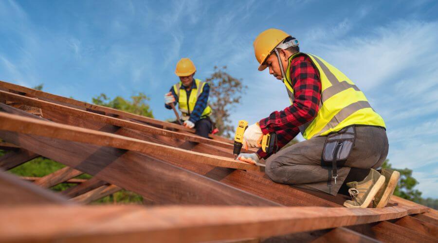 Expert new roof installation services in South Range, MI